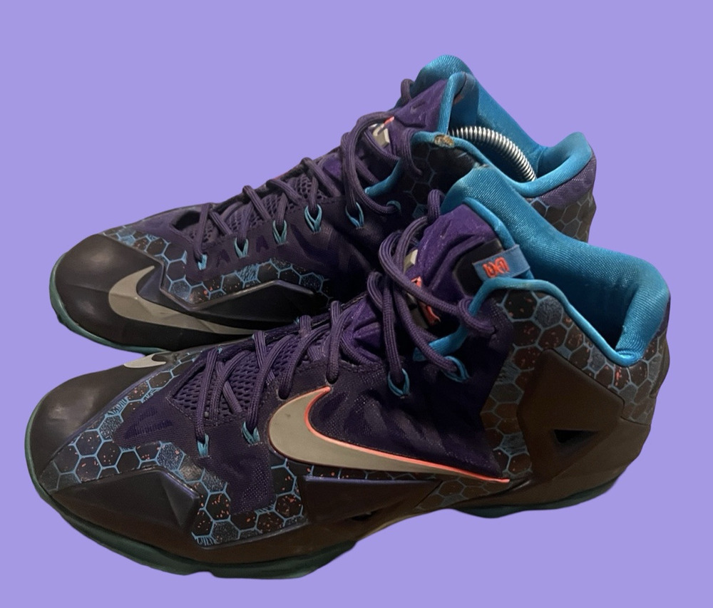 MEN'S SIZE 11.5- NIKE Lebron Xl Summit Lake Hornets, Black/Purple| 616175-500